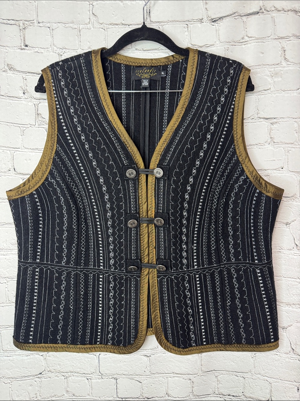 Y2K Icelandic Design Wool Embroidered Concho Vest XL